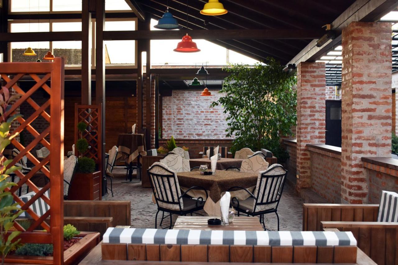 Hunting House Hotel Turija Екстериор снимка