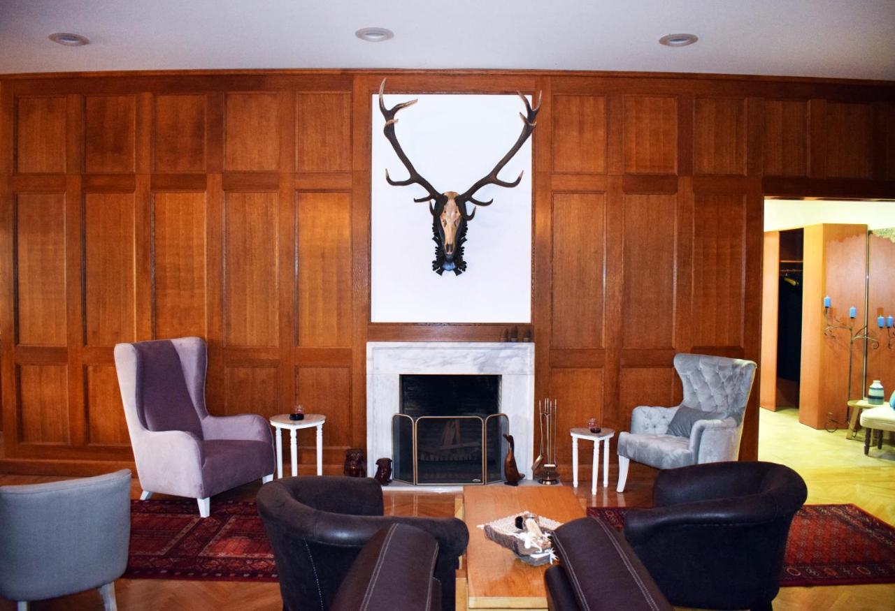 Hunting House Hotel Turija Екстериор снимка