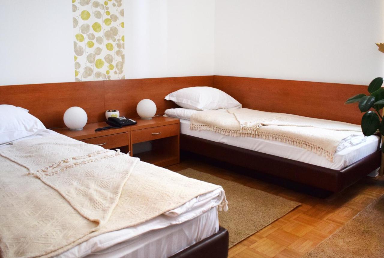Hunting House Hotel Turija Екстериор снимка